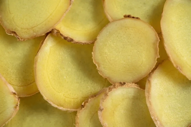 Foto - Buzdolabında sakladığınızda zehirli hale geliyor! Bu 4 doğal gıdaya dikkat…