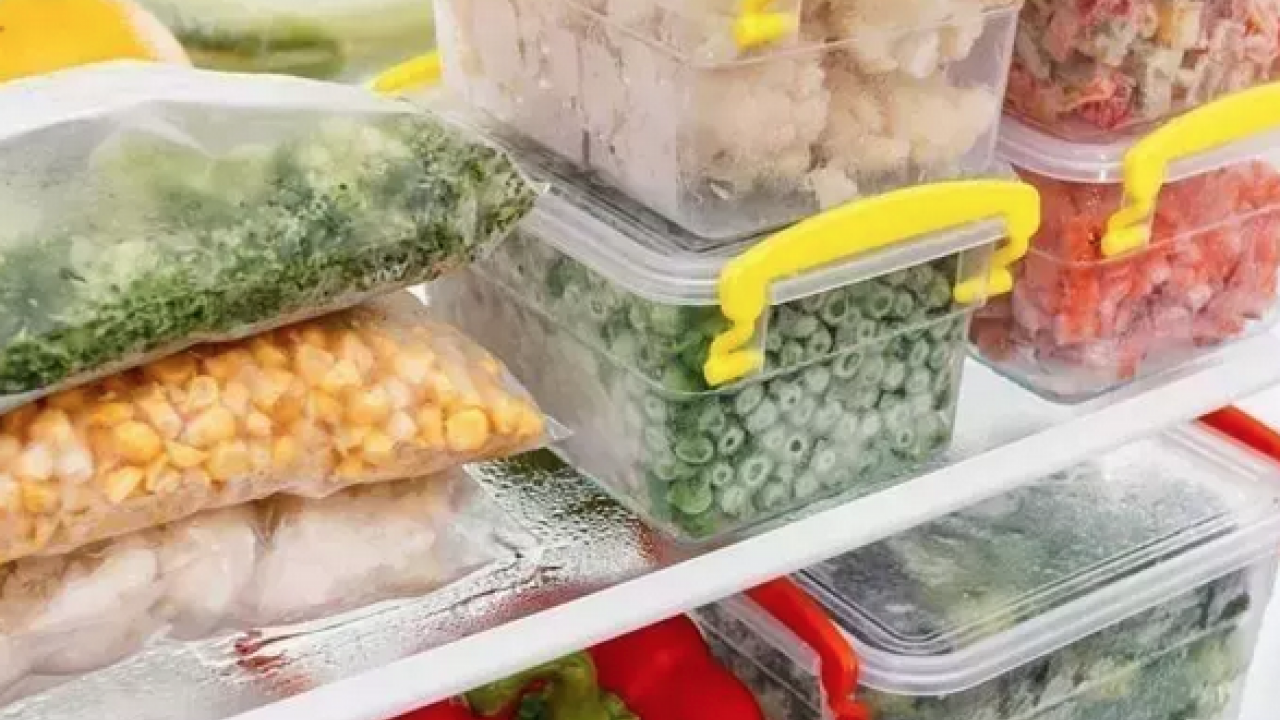 Foto - Buzdolabının sebzelik kısmına koymak yetiyor! Sebze meyvelerin çürümesini önlüyor, 1 hafta tazelik sağlıyor!