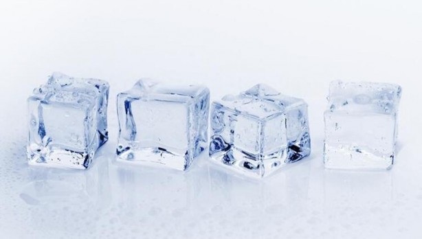 Foto - Buzlu su içmenin 10 kötü etkisi