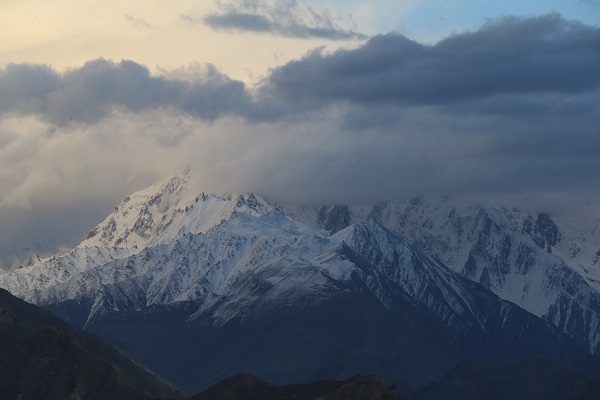 Foto - Buzullarla çevrili güzellik: Hunza