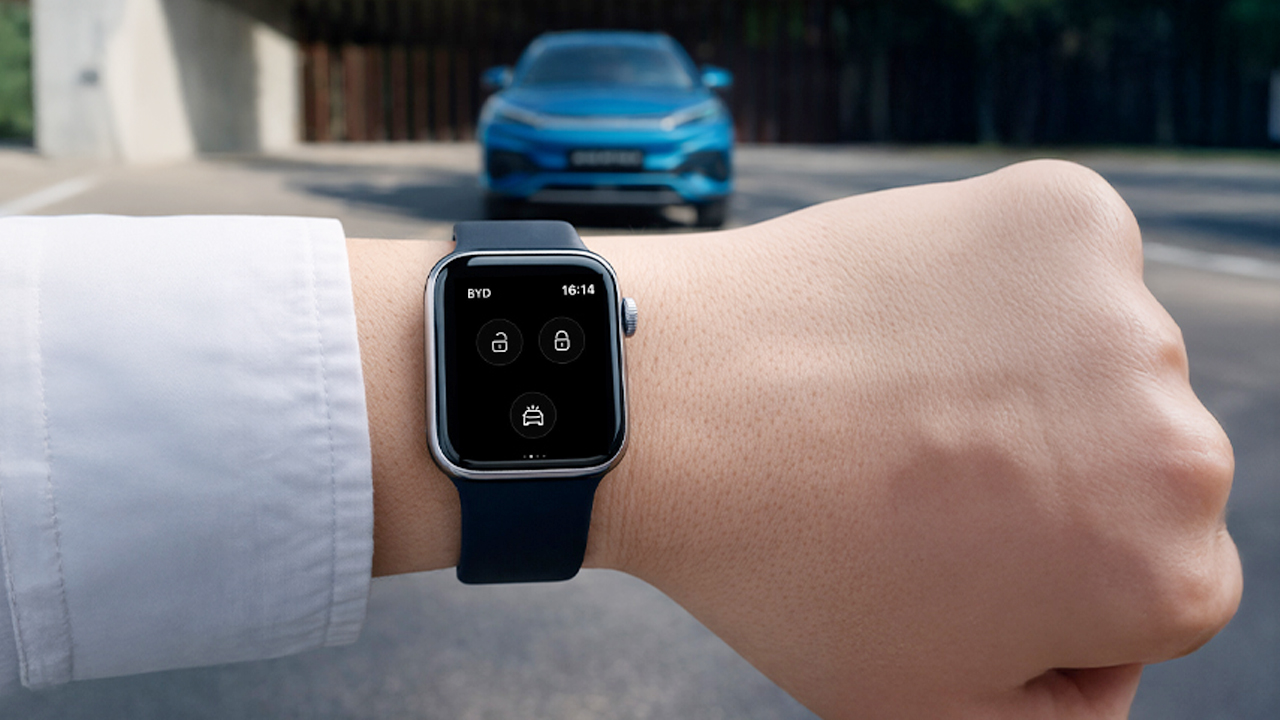 BYD sınırları aştı! Aracın anahtarı artık saatinizde! İnternet yoksa da sorun yok!