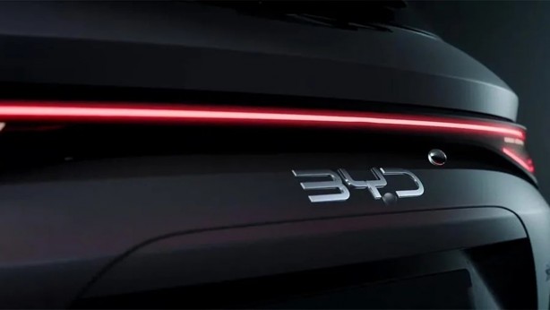 BYD çıtayı yükseltti! Elektriklilerin tahtını sallayacak