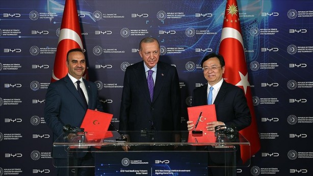 Foto - BYD'den sonra Türkiye'den iki bomba birden! İki otomotiv devi fabrika kuruyor