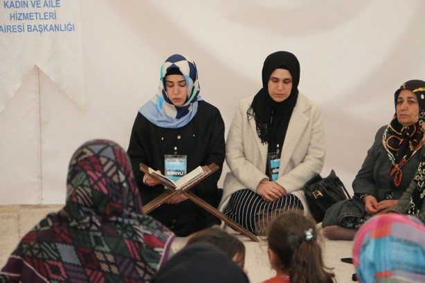 Foto - Çadır kentte kadınlara özel kandil programı