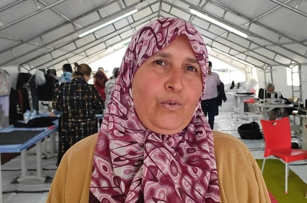 Foto - Çadır kentte yaşayan kadınlar depremzedeler için kolları sıvadı