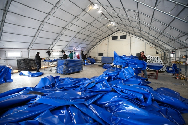 Foto - Çadır üreticileri deprem bölgesi için yoğun mesaide!