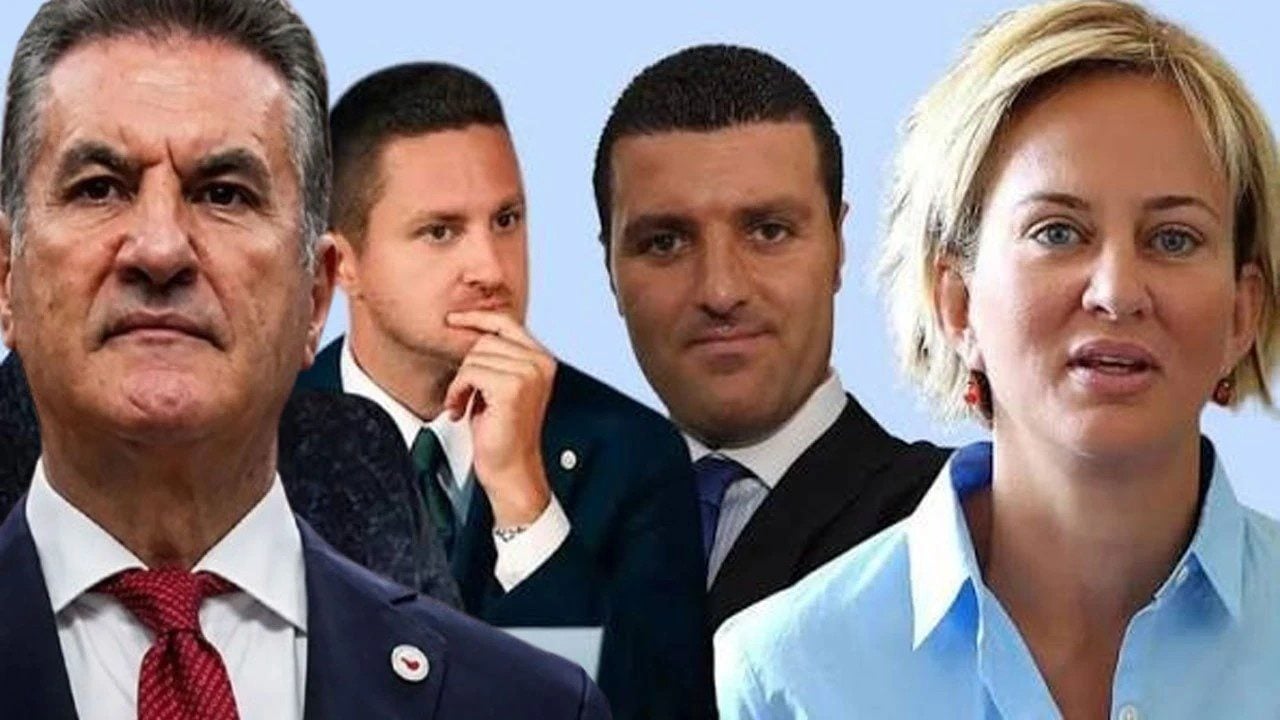 Foto - Çakarlı araçla talimat yağdırmış: Emir Sarıgül polisliğe özenmiş
