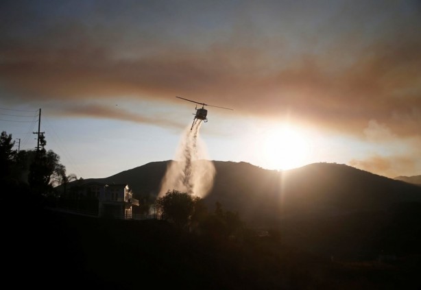 California tarihinin en büyük yangını kontrol altına alındı