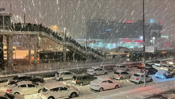 Foto - Çalış Ekrem şov yapma zamanı değil