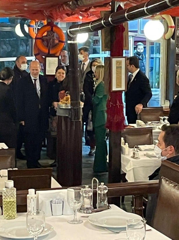 Foto - Çalış Ekrem şov yapma zamanı değil