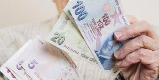 Foto - Çalışan emekliye kısa çalışma ödeneği var mı?