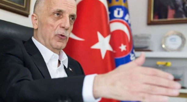 Türk-İş Başkanı Ergün Atalay 18 bin lira olan asgari ücret teklifini apar topar değiştirdi