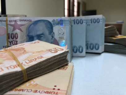 Foto - Türk-İş Başkanı Ergün Atalay 18 bin lira olan asgari ücret teklifini apar topar değiştirdi