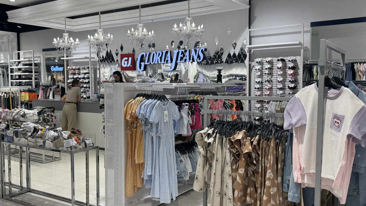 Foto - 'Çalışanlarımız askere gitti' diyen giyim devinden şok karar: Artık olmuyor fabrikalarımızı kapatıyoruz