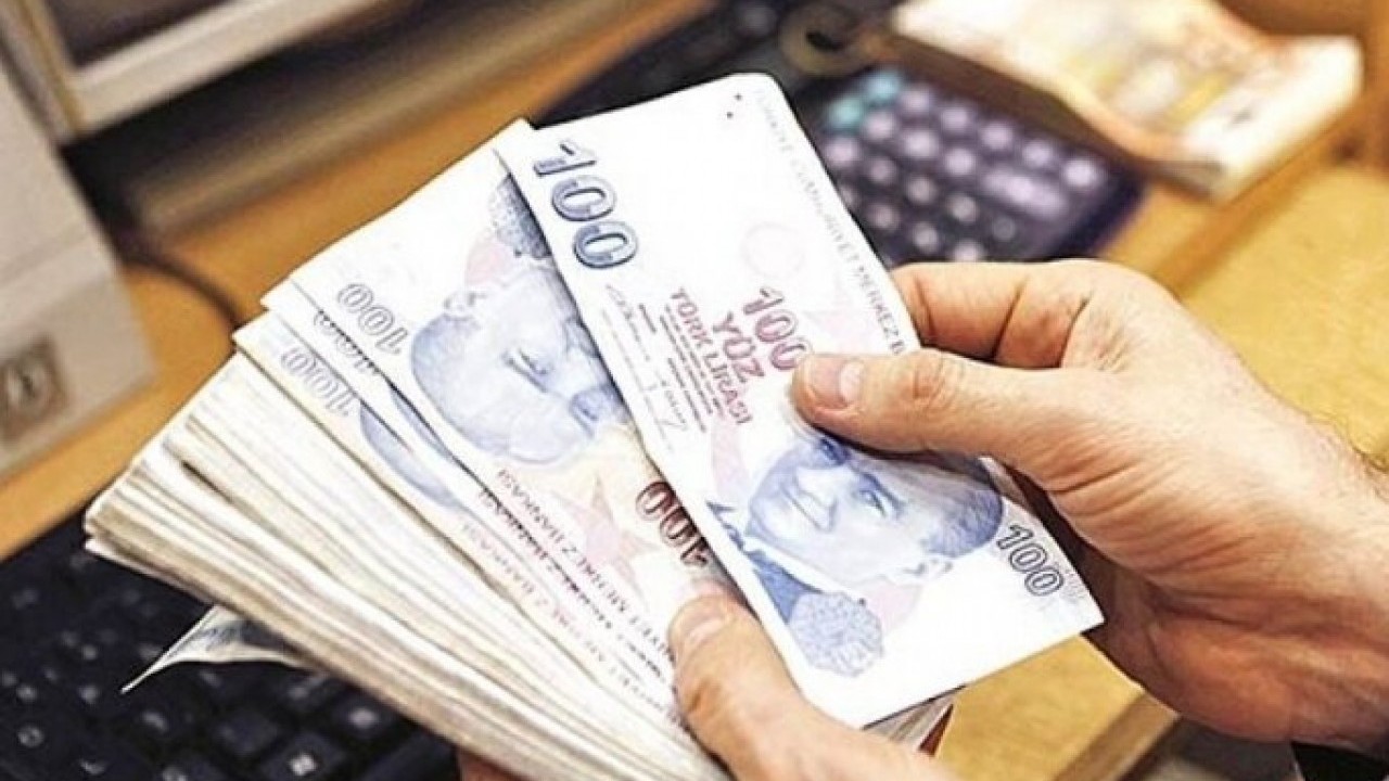 Foto - Çalışanların maaşlarından her ay yüzde 3 kesinti yapılacak!