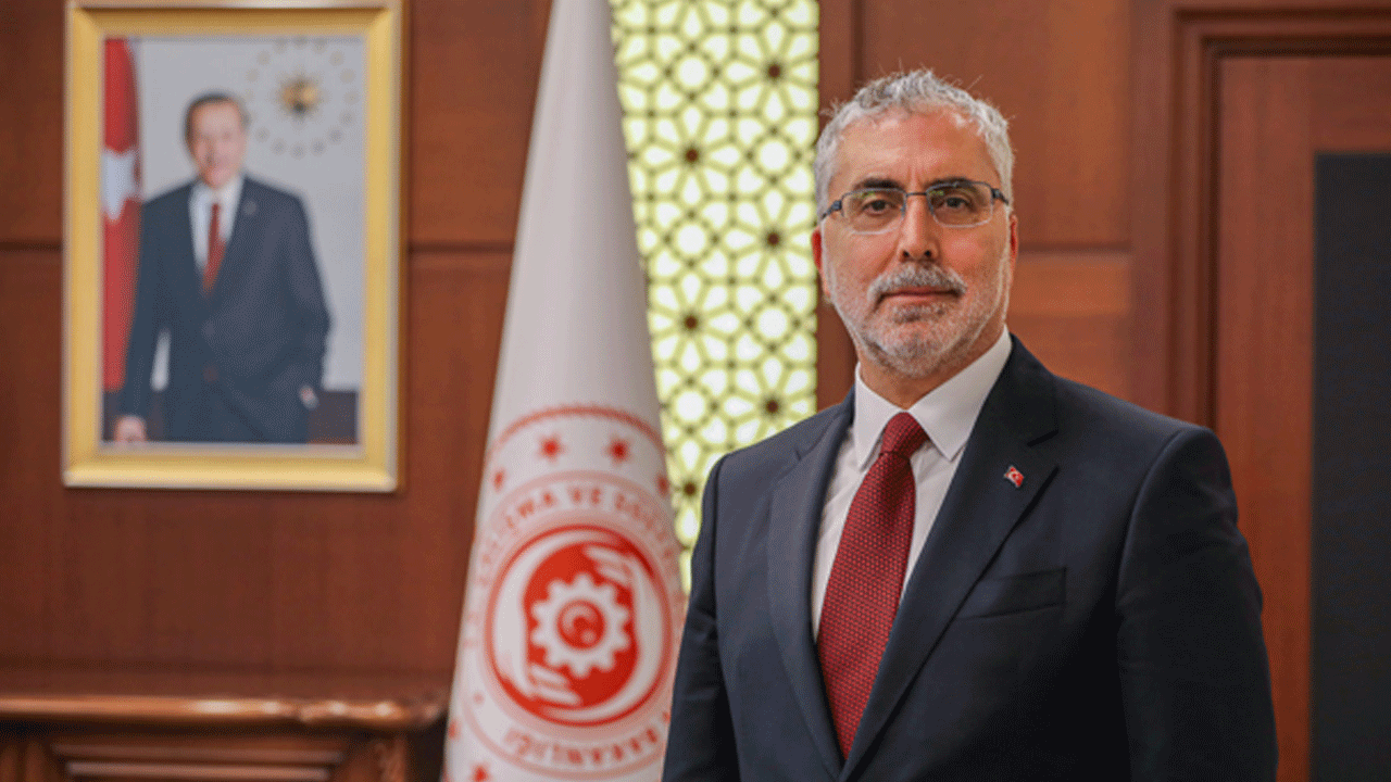 Foto - Çalışma ve Sosyal Güvelik Bakanı Vedat Işıkhan duyurdu! Emeklilerin bayram ikramiyesinde flaş gelişme