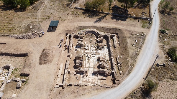 Foto - Çalışmalar 2022’de başlamıştı! O antik kentte 9 mezar bulundu