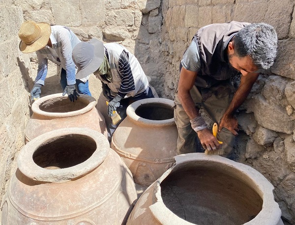 Foto - Çalışmalar herkesi heyecanlandırdı! Büyük Selçuklu dönemine ait erzak deposu bulundu