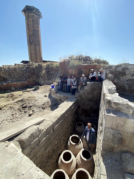 Foto - Çalışmalar herkesi heyecanlandırdı! Büyük Selçuklu dönemine ait erzak deposu bulundu