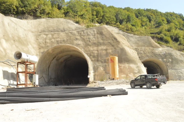 Foto - Çalışmalar tam gaz devam ediyor... 1.5 saatlik yol 20 dakikaya inecek