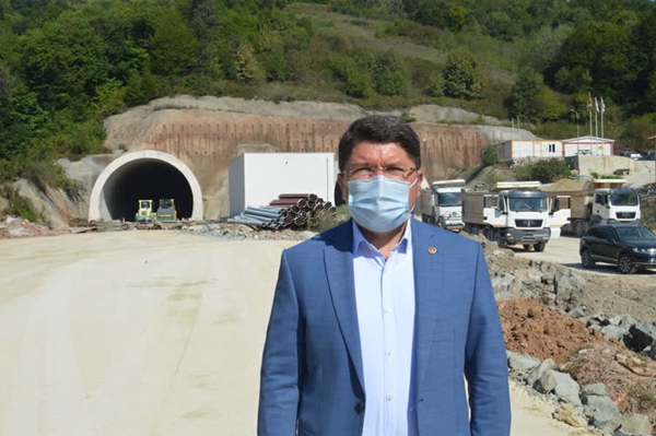Foto - Çalışmalar tam gaz devam ediyor... 1.5 saatlik yol 20 dakikaya inecek