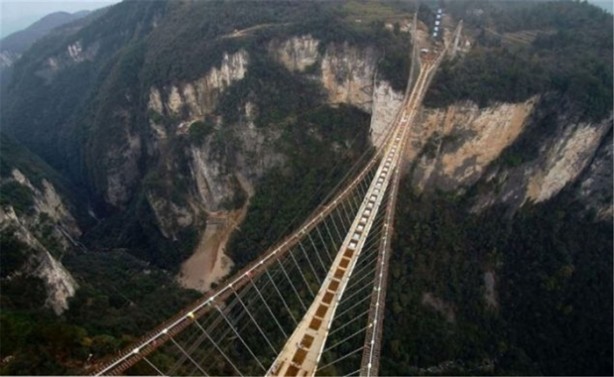 Cam köprüye tuhaf dayanıklılık testi