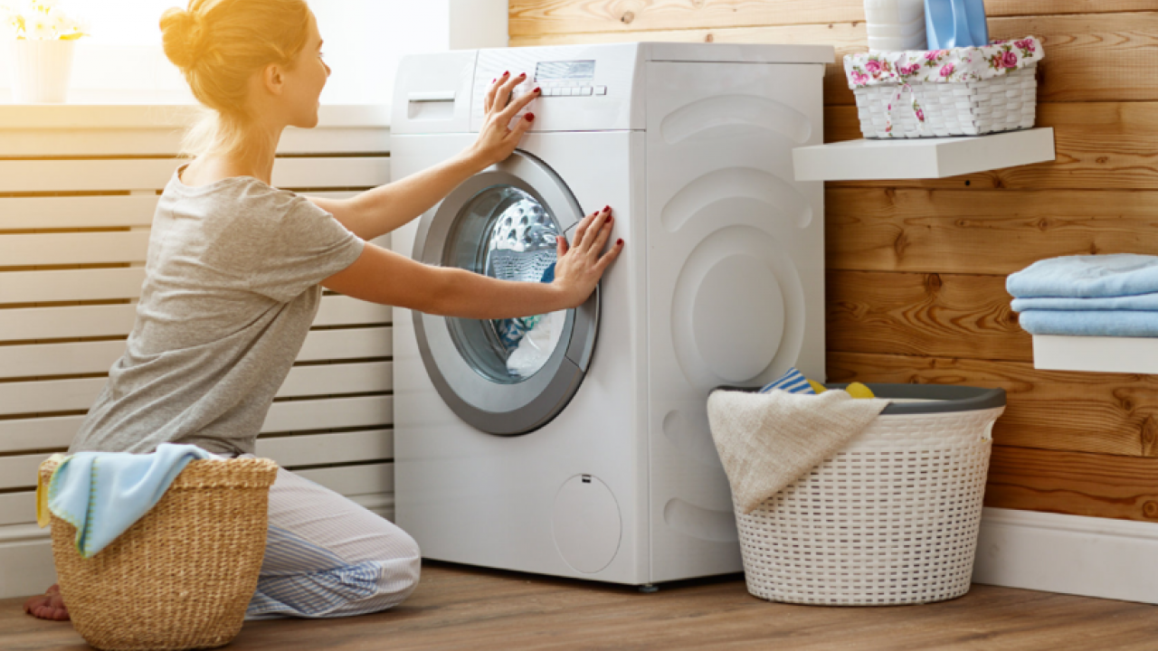 Foto - Çamaşır makinesinde büyük hata! Bu eşyaları yıkamak cebinizi yakıyor