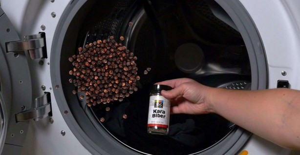 Foto - Çamaşır makinesine karabiber dökerseniz ne olur! Bu bilgiyi kimse bilmiyor