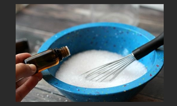 Foto - Çamaşır makinesine karabiber dökerseniz ne olur! Bu bilgiyi kimse bilmiyor