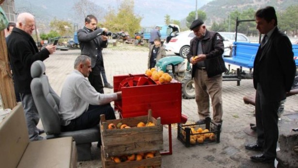 Foto - Çamaşır makinesini öyle bir şeye dönüştürdü ki 20 kişilik işi tek başına yapıyor! Bu adam resmen Tesla! Bir günde tam bir ton alıyor! Sen ne yaptın böyle Mustafa abi