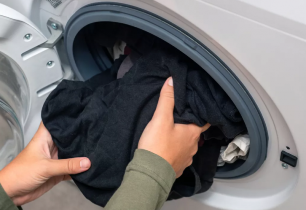 Çamaşır makinesini sakın böyle kullanmayın! Başınızı duvarlara vurmamak için bunları yapın