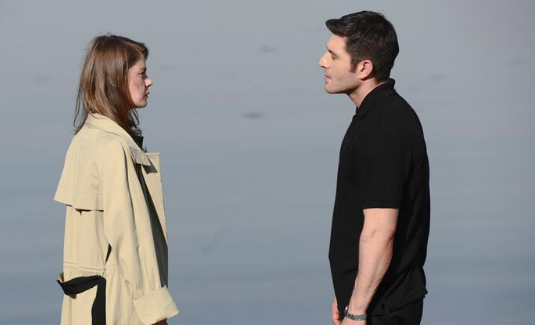 Foto - Camdaki Kız isimli rezalet dizi işte şimdi yandı!