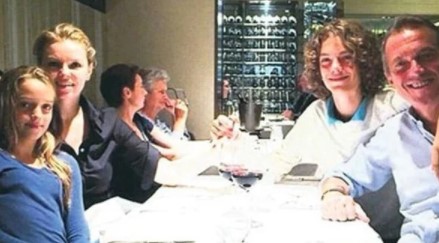 Foto - Camdaki Kız rezaleti Cem Uzan'ın hayatı çıktı!