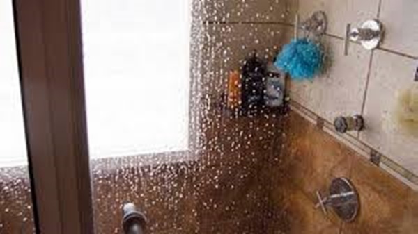 Foto - Camdaki su lekeleri nasıl gider?