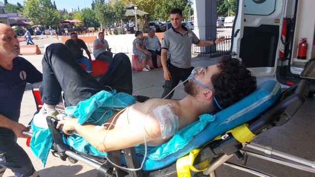 Foto - Cami çıkışı silahlı çatışma: 2 ölü, 7 yaralı