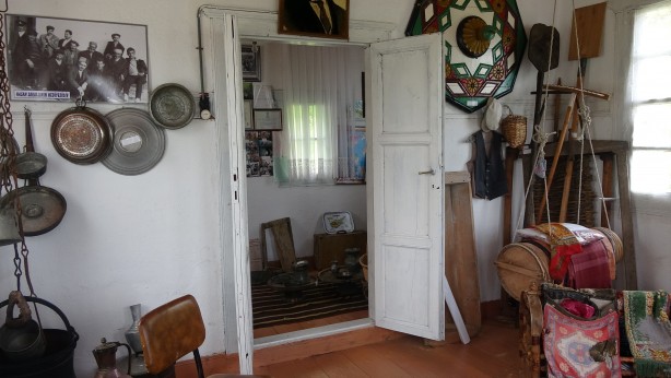 Foto - Cami imamı yaklaşık 20 yılda biriktirdiği eşyaları tarihi evinde sergiliyor