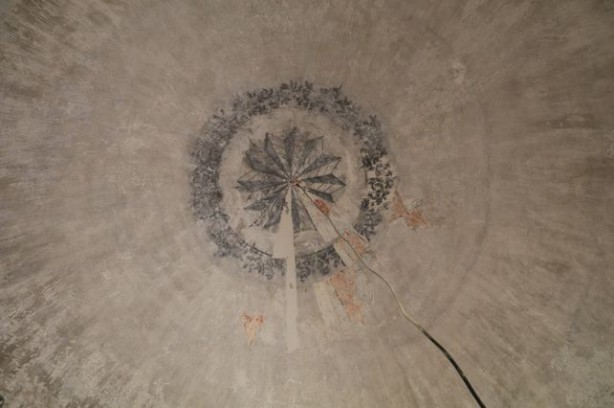 Foto - Cami restorasyonunda şaşırtan gelişme: Sıvanın altından altın çıktı!