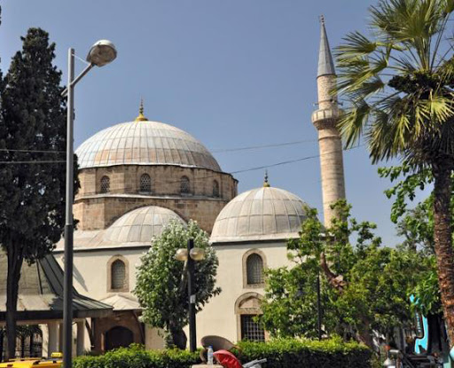 Foto - Cami restorasyonunda şaşırtan gelişme: Sıvanın altından altın çıktı!
