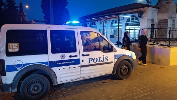 Foto - Camide alçaklık! Önce dine sövdü sonra imamı bıçakladı