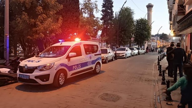 Foto - Camide alçaklık! Önce dine sövdü sonra imamı bıçakladı