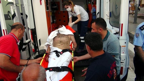 Foto - Camide soyunup kendini yaktı!