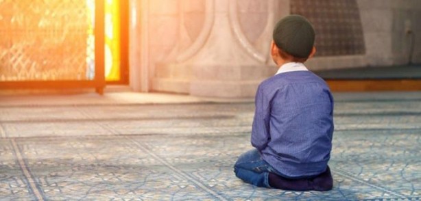 Foto - Camideki çocuklara skandal tehdit