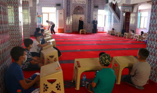 Camiler çocuk sesleriyle yankılanıyor: Türkiye'nin dört bir yanında 'Z Kuşağı' gümbür gümbür geliyor! 