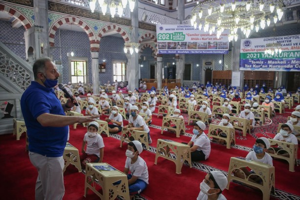 Foto - Camiler çocuk sesleriyle yankılanıyor: Türkiye'nin dört bir yanında 'Z Kuşağı' gümbür gümbür geliyor! 