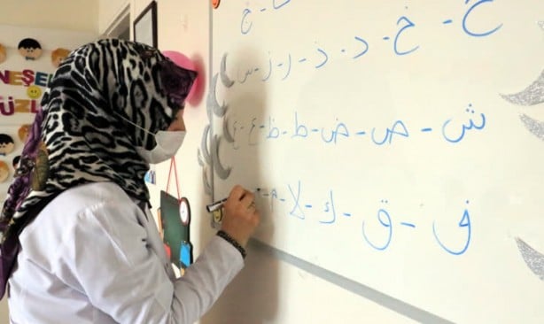 Foto - Camiler çocuk sesleriyle yankılanıyor: Türkiye'nin dört bir yanında 'Z Kuşağı' gümbür gümbür geliyor! 