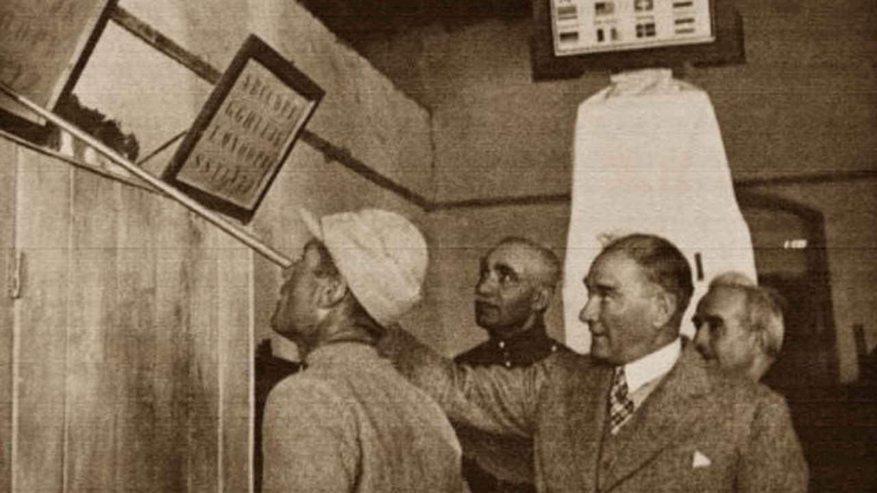 Foto - Camiler neden ahır yapıldı? Mustafa Armağan böyle açıkladı