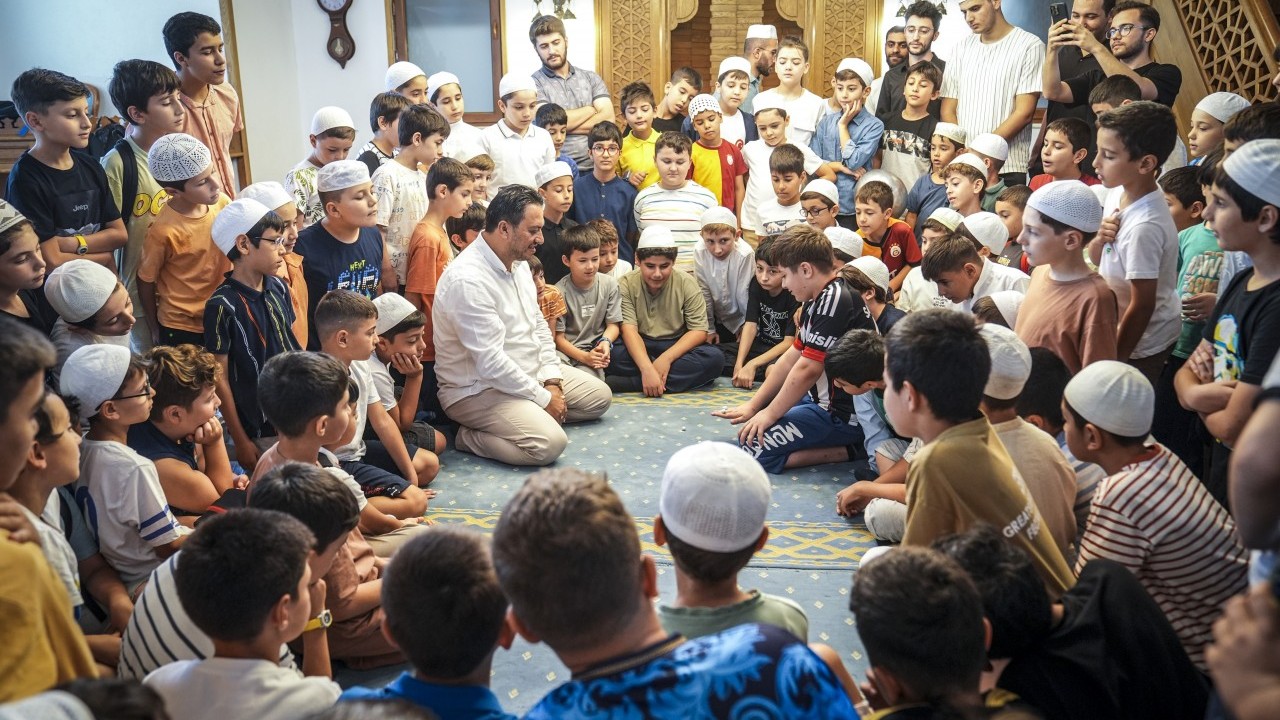 Camiler onlarla daha da güzel… Yaz Kur’an kursları çocuklarla dolup taştı