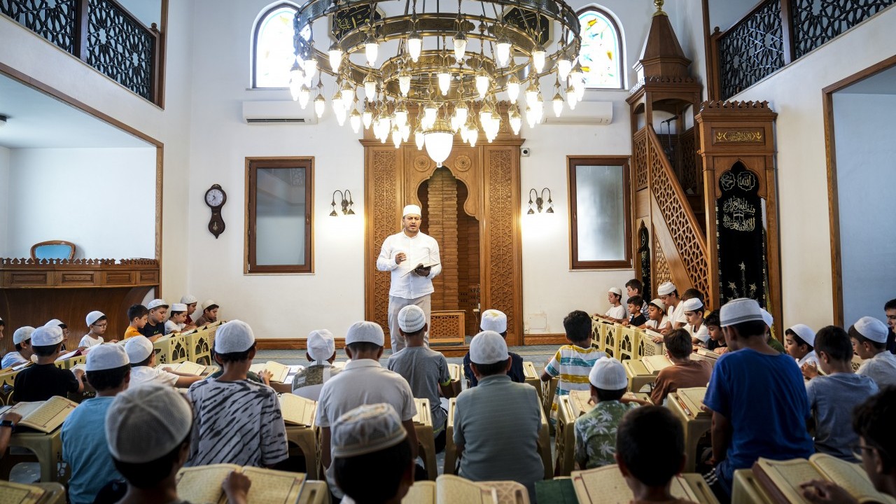 Foto - Camiler onlarla daha da güzel… Yaz Kur’an kursları çocuklarla dolup taştı