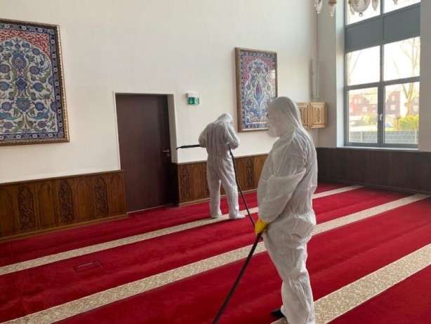 Foto - Camilerde ne zaman cemaatle namaz kılınabilecek? Diyanet'ten ilk bilgi geldi
