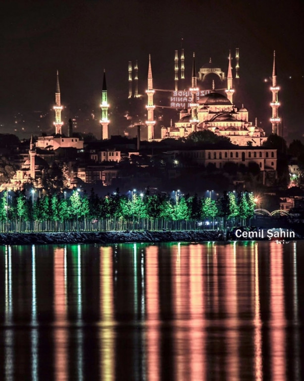 Çamlıca Camii ve İstanbul...